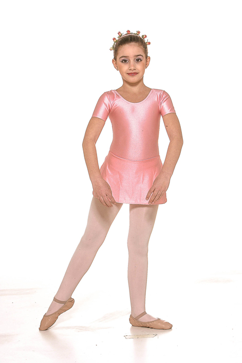 Mod. BEJART mezza manica con gonnellino in  lycra  a 1/2 ruota