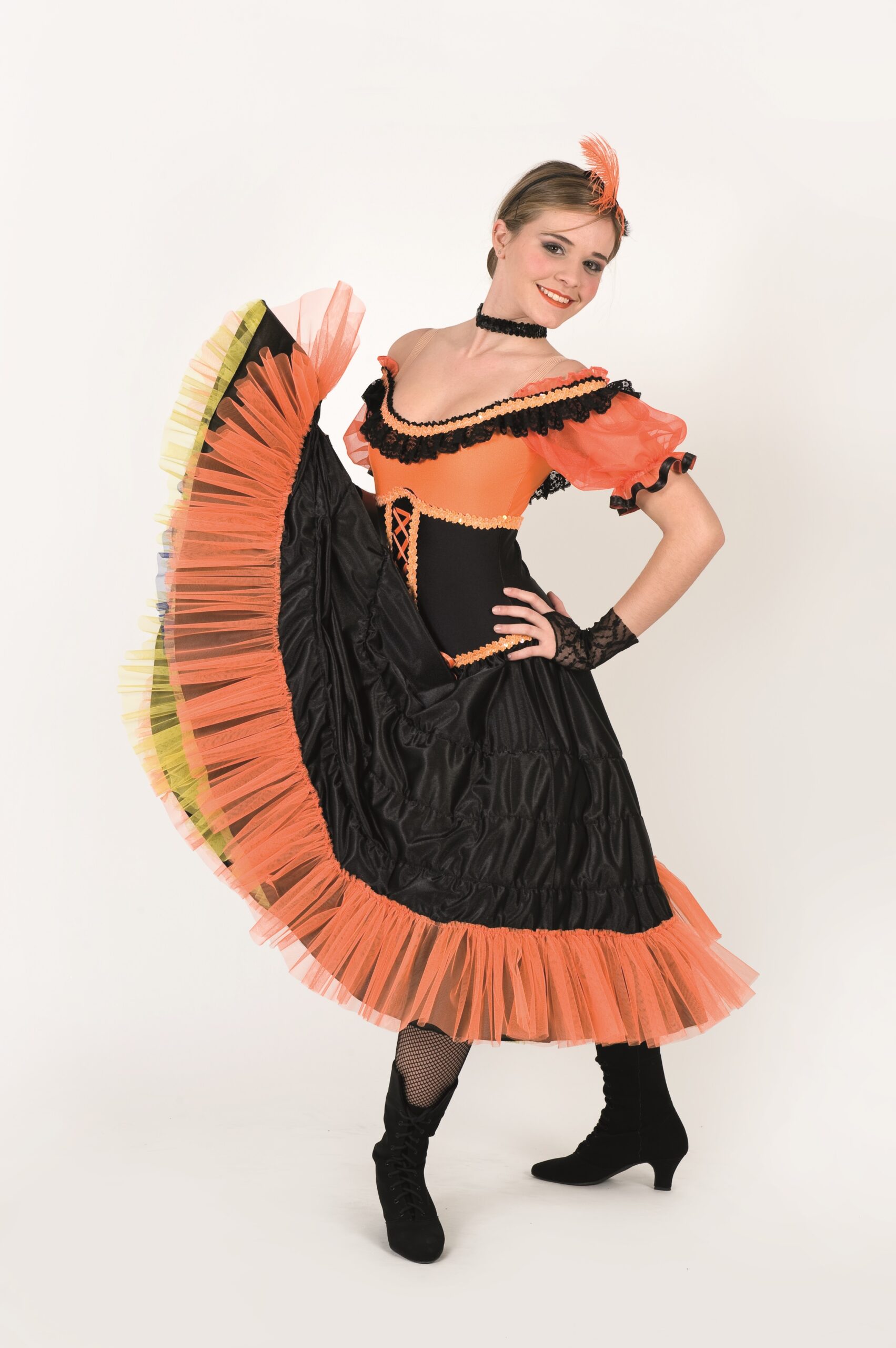 Can Can gonna quattro balze body scollato e maniche